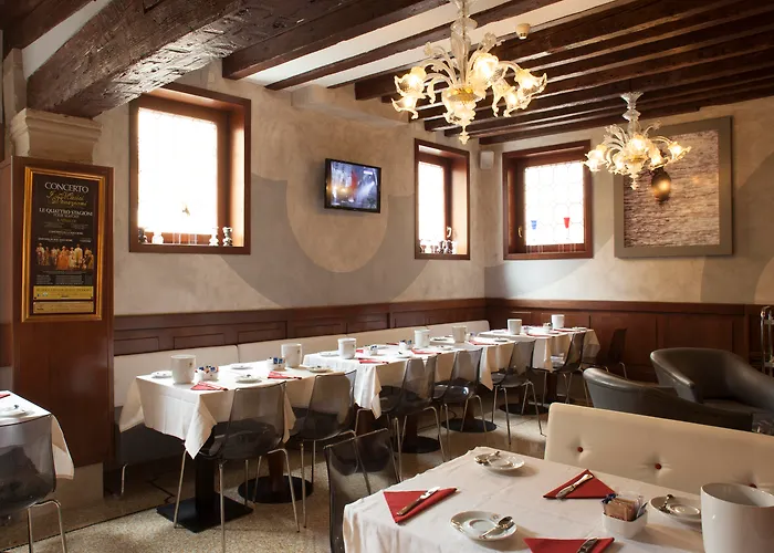 Hotel Ca' D'Oro - Wenice Deep Culture